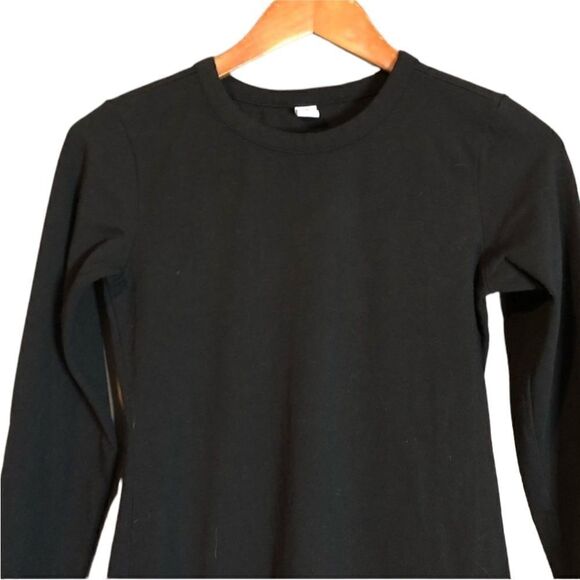 3 for $30! Black old navy long sleeve dress. - Picture 2 of 11